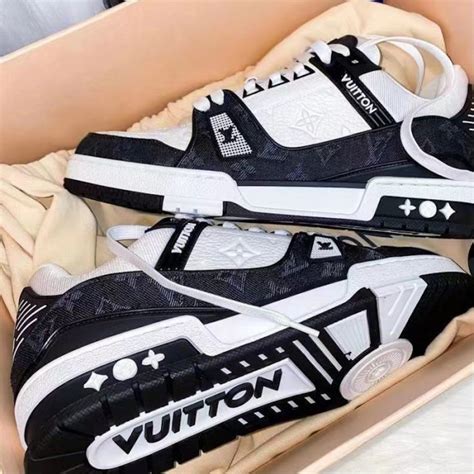 louis vuitton scarpe sneakers|louis vuitton sneakers dam.